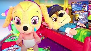 Chase and Skye from Paw Patrol Play Don't Wake Granny Game
