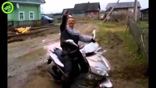 Dronken rus op scooter