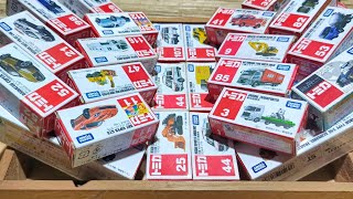 トミカミニカーが箱に盛り沢山! 収納す るよ-☆-トミカのベストコレクションを 動画でまとめました!☆.