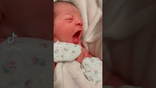 Little yawning #shorts #babyyawning #babies #cutebaby #baby#cutebabies