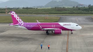 [強風の新石垣空港][エンジンスタートの重低音が凄い❗️] peach A320-251N JA207P in新石垣空港　2023年3月13日