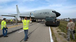 KC 135 Gate Guard Move