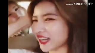 Sowon and eunha moment