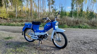 Pappa Tunturi Classic 1985; remontoitu ja maalattu. Finnish moped .