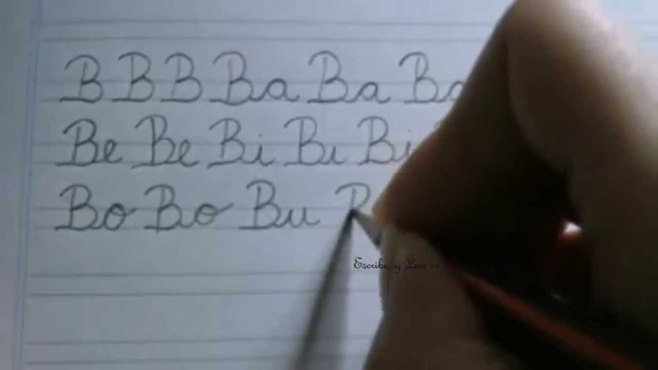 Caligrafía: Cómo Escribir La Letra B Mayúscula Con Las Vocales - YouTube