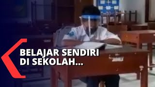 Tak Punya Ponsel, Seorang Pelajar SMP Rela Belajar Sendirian di Sekolah