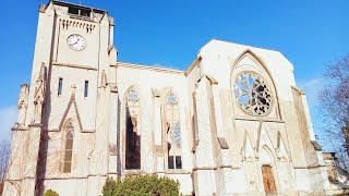 Eine wunderschöne verlassene alte Kirche 🙏✝