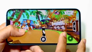 Roblox Gameplay On iPhone 13 On iOS 18! (Game Mode On)