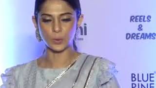 Jennifer winget ignore Ex husband Karan Singh Grover At DADASASHAB Phalke Award 2018||| B'Town Buzz