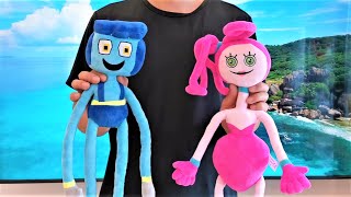 Daddy Long Legs Plush Toy Unboxing and Review - Mommy Long Legs Kisses and Hugs Daddy Long Legs!