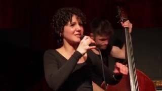 Mascha Corman´s emco - Schwanenkampf