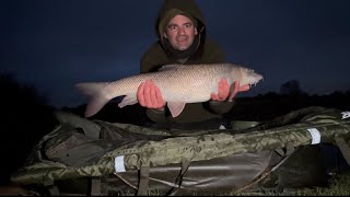 BARBEL FISHING on the RIVER TRENT at the A1 PITS  during storm EOWYN……memorable session!!