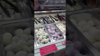 Little moons mochi ice cream | Moona World |