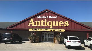 【靚寶堂】- 生活点滴之走马观花看加拿大小镇上的古董市场-Market Road Antiques， 有一家经营中国瓷器的摊位 (3分钟处)