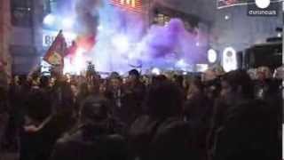 Clashes in Turkey as internet censorship protests turn violent