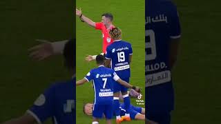 Cristiano Ronaldo vs Al Hilal hilarious headlock moment! Saudi Pro League! Al nassr vs Al Hilal
