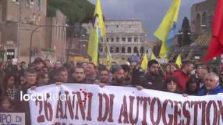 Sgombero Corto Circuito, corteo a Roma verso il Campidoglio