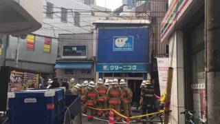 2016年10月14日11時頃 高田馬場さかえ通り火事後の様子