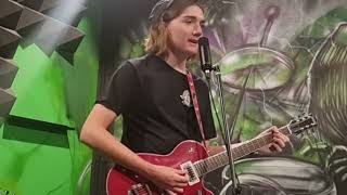 Strawberry Shan Jam (Guitar and vocals only performance) (Live at Superfreak Studios, February 15th)