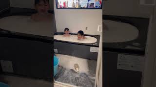 お風呂で🛀ほんの少し🤏許した結果🤣　#shorts #family #楽しむ　#お風呂好き