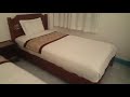 mango hotel tour inside the twin room with shower chiang mai thailand