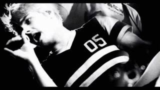 My Chemical Romance - Na Na Na (HQ / Uncensored / Lyrics / Plus The Video Intro)