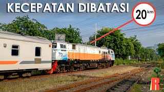 Nonton Kereta Api Berjalan Pelan Melintasi Stasiun Waru Imbas Pergantian Bantalan Rel