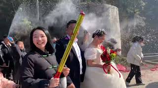 新婚快乐呀！#传统婚礼习俗魅力乡村风土人情 #沾沾喜气的一天