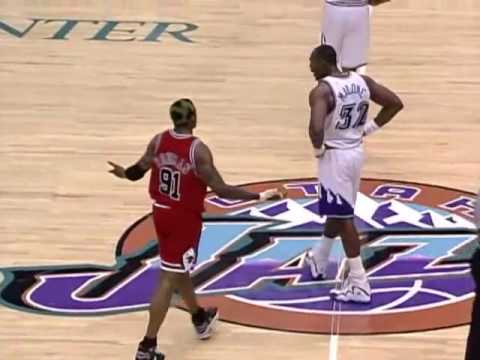 1998 NBA Finals Game 6: Dennis Rodman Vs Karl Malone - YouTube