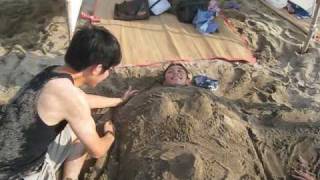 黃浩然 being buried