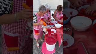 3 Italian nonnas making fresh tomato sauce!  #tomatoes  #tomatosauce  #nonna