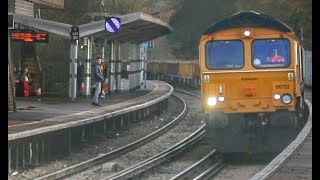 GBRF 66722 Powers Through Crawley Working 6G10 Battersea Park To Eastleigh