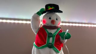 Gemmy Industries 2006 - Spinning Snowflake Snowman (Red Vest Green Trim) | Product Demo