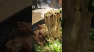 台灣第一美食-牛肉麵