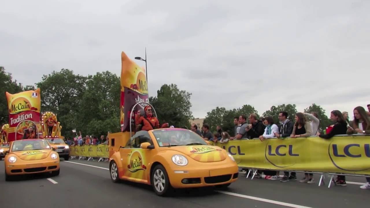 La Caravane Du Tour De France 2016 Youtube