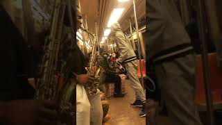 Average Day On An NYC Subway #nyc #newyork #qgtm #saxophone #soothing #fight #subway #worldstar