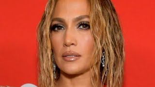 People Are Upset About J-Lo's Steamy AMA Performance Here's Why