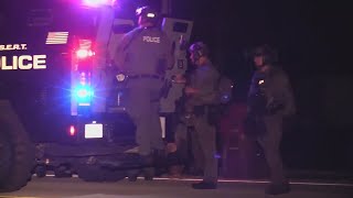 Tinley Park police searching for suspects in connection to shooting, double homicide