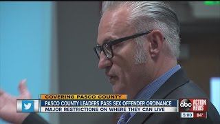 Sex offender makes emotional plea in Pasco
