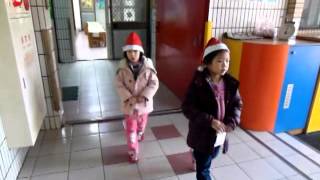 2012 漢聲幼兒園 中美班聖誕節報佳音活動