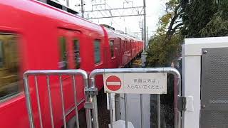 名鉄中京競馬場前駅1番線　急行一宮行き到着