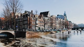 Amsterdam's frozen canals - Ice Skating on Keizers- \u0026 Prinsengracht | Coupleofmen.com