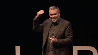 La connaissance, une matière vivante.  | Vincent Cespedes | TEDxLaBaule