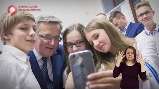 Bronisław Komorowski - Wybierz Zgodę i Bezpieczeństwo - spot wyborczy tłumaczony na język migowy