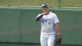 2024年2月 春季キャンプ 中日・ 細川 成也 選手の外野守備ノック練習