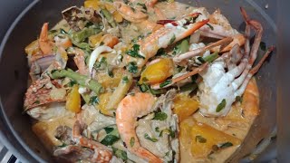 HOW TO COOK GINATAANG SEAFOOD AT GULAY