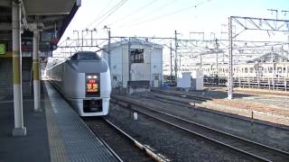 651系1000番台　OM202編成草津　新前橋駅到着