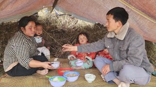Duc celebrated with Ly Dao Hoa when the house was about to be completed