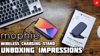 £65 mophie: 10W Wireless Fast Charging Stand | Unboxing |Review Impressions