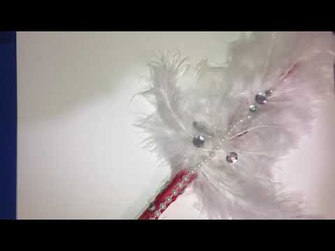 DIY feather bouquet Vlogmas Day 18 DIY feather bouquet Vlogmas Day 18